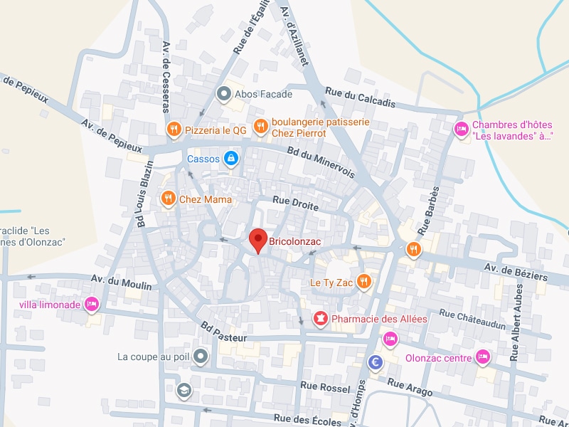 Plan et Commerces de Proximité au Centre d'Olonzac Plan du centre d'Olonzac avec commerces dont Bricolonzac, Chez Mama, et la Pharmacie des Allées.